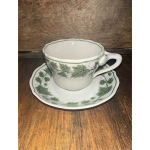 Vintage 1940’s Halsey Fine China Lorelei Teacup & Saucer Set Rare Ivy Pattern